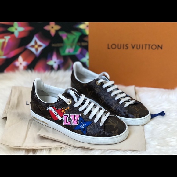 Louis Vuitton Shoes - 💖 Louis Vuitton FrontRow Sneakers LV Patches 💖